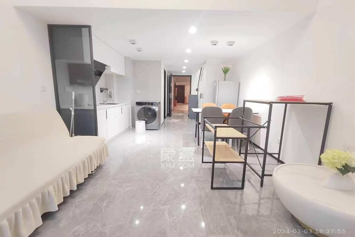 中海阅溪府  2室1厅1卫    2600.0元/月室内图