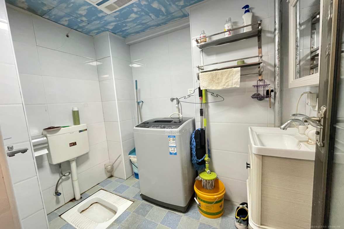 锦泰东环国际 1室1厅1卫 2400.0元/月 锦泰东环国际 1室1厅1卫 2400.0元/月室内图