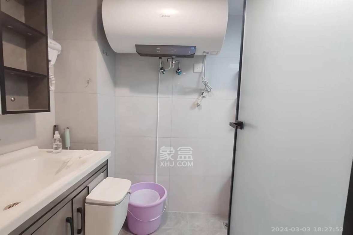 中海阅溪府  2室1厅1卫    2600.0元/月室内图