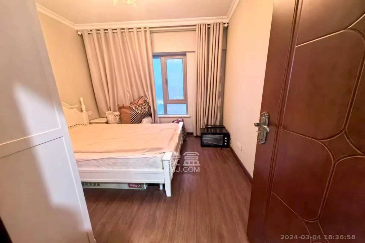 潮宗御苑  4室2厅2卫    15000.0元/月室内图