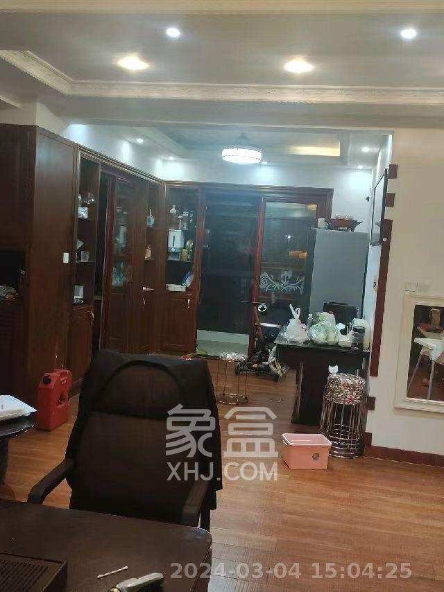 新华都万家城  4室2厅2卫    3200.0元/月 新华都万家城  4室2厅2卫    3200.0元/月室内图