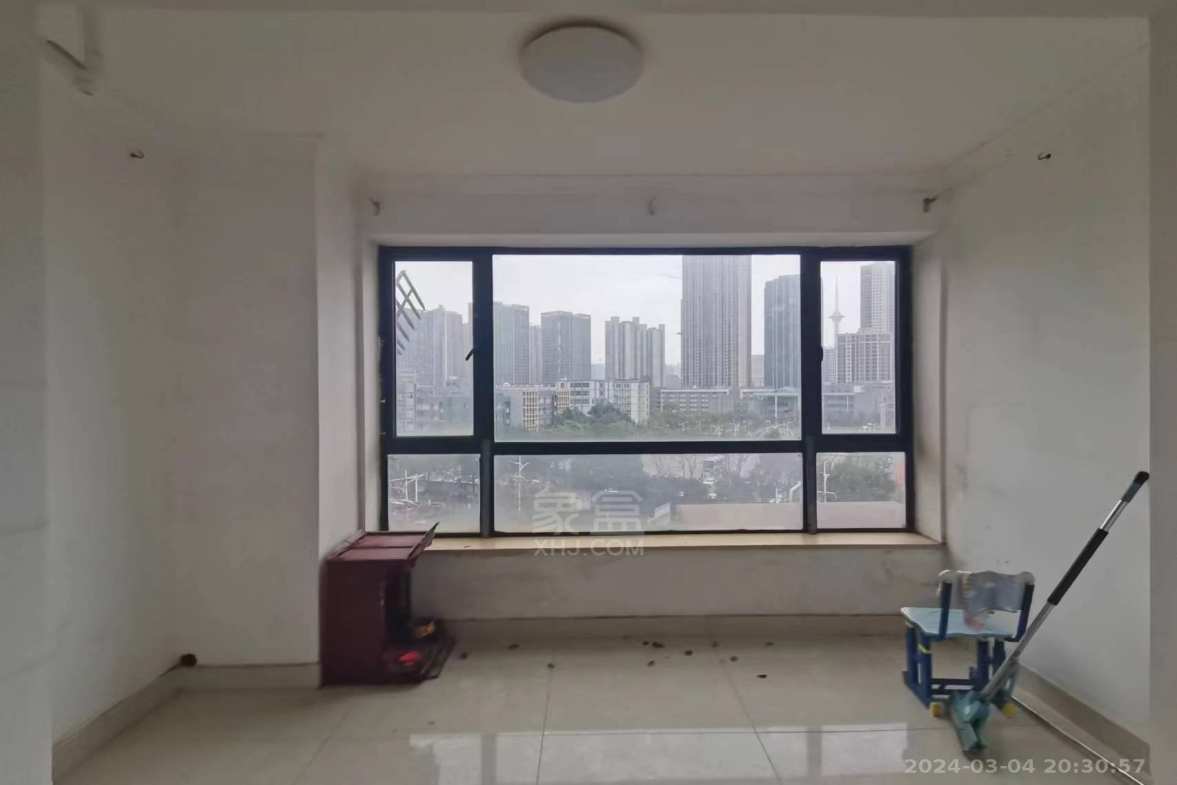 中建御山和苑  3室2厅1卫   2000.00元/月室内图