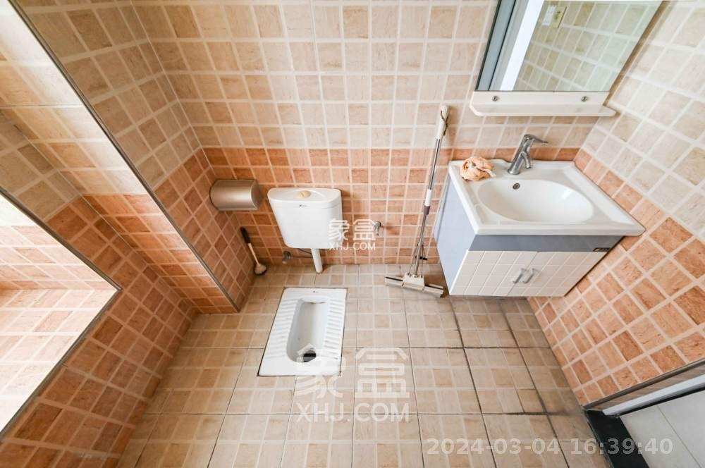 优山美地  3室2厅2卫    2500.0元/月室内图