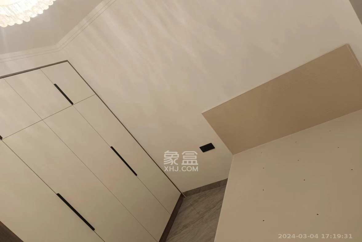绿地湘江城际空间站  4室2厅2卫   1800.00元/月室内图