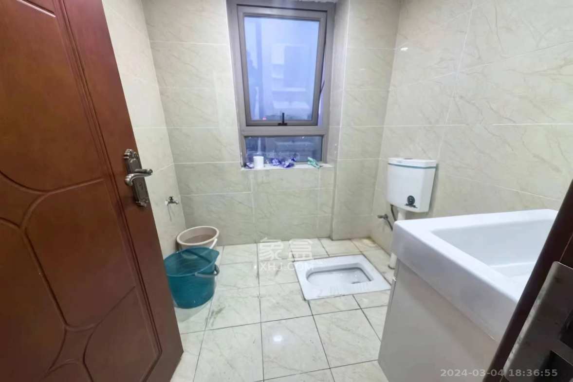 潮宗御苑  4室2厅2卫    15000.0元/月室内图