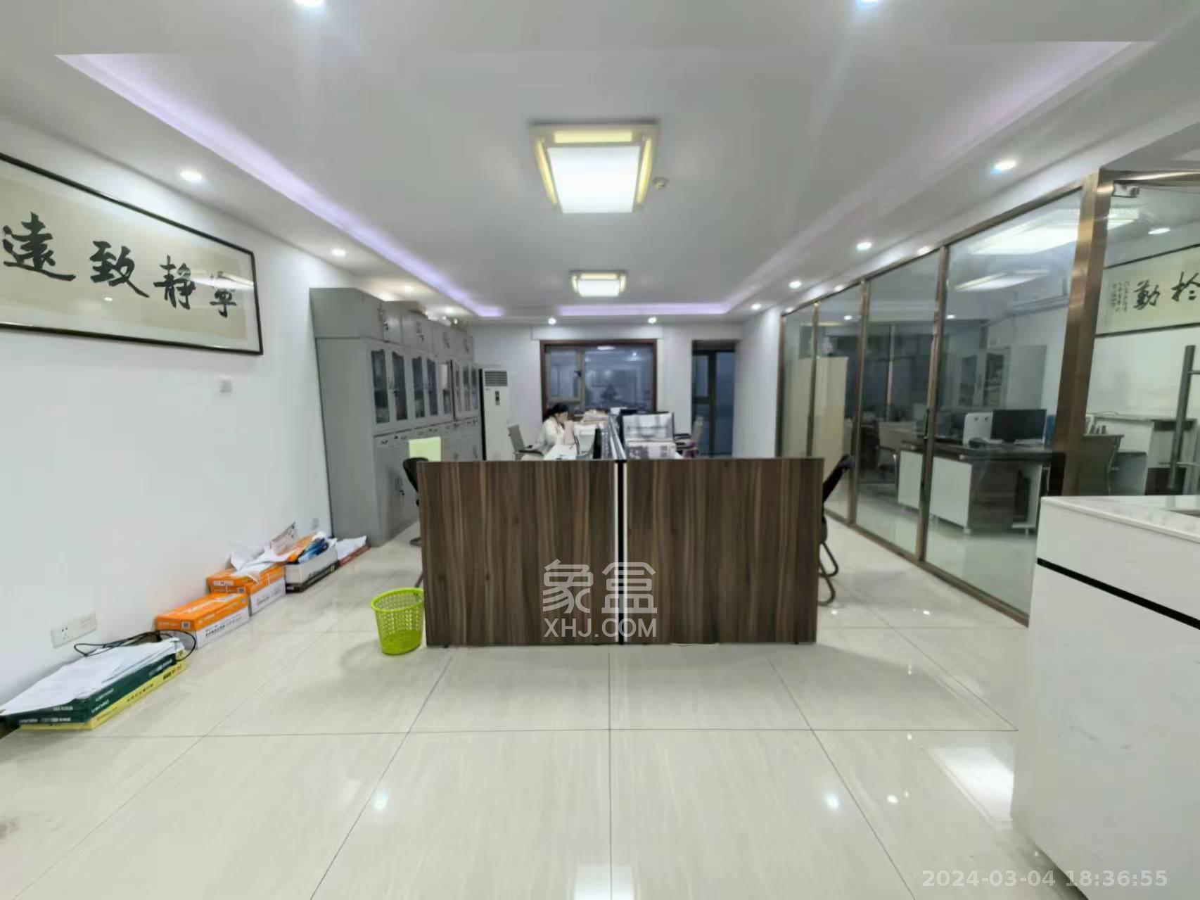 潮宗御苑  4室2厅2卫   15000.00元/月