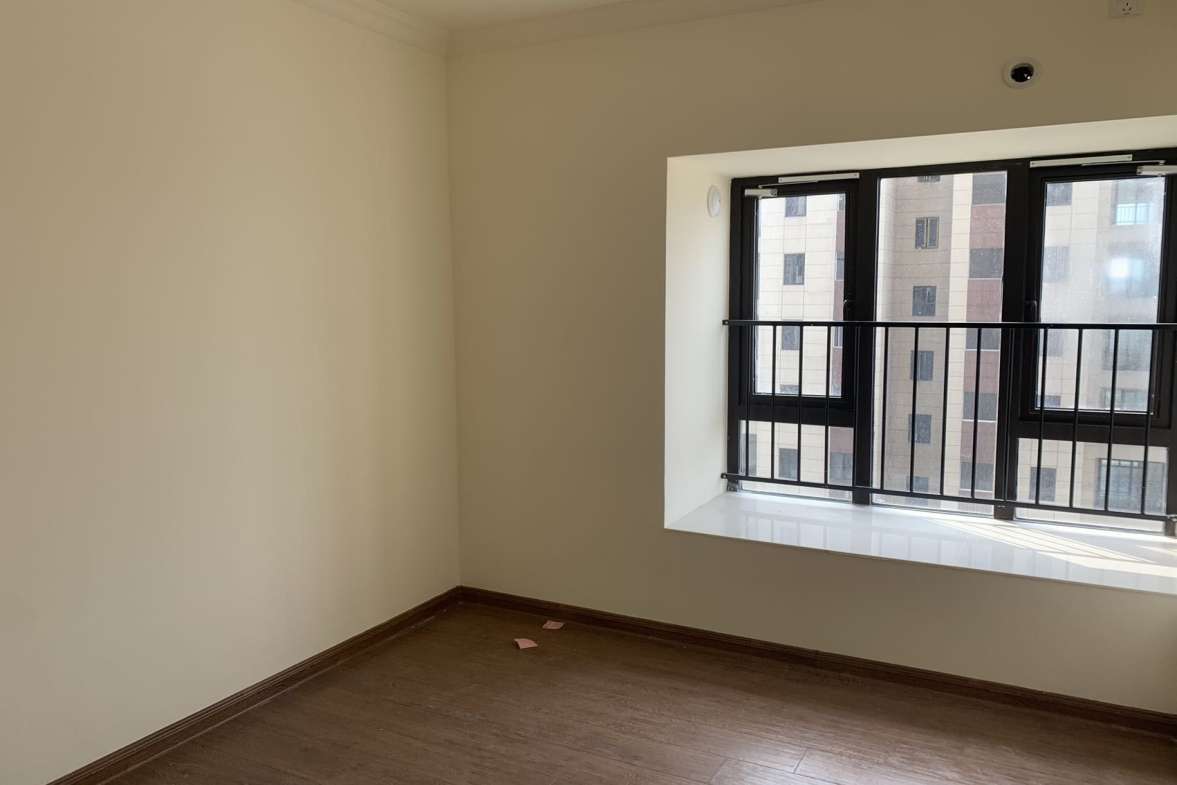 碧桂园娄星府  4室2厅1卫    96.8万 碧桂园娄星府  4室2厅1卫    96.8万客厅