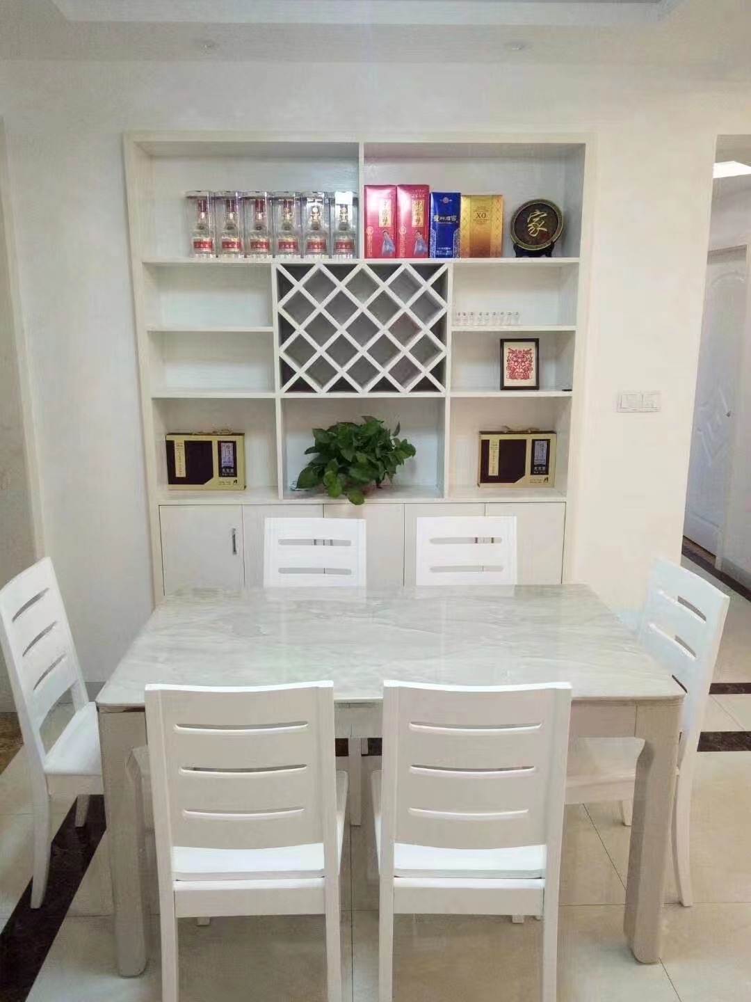 珠江愉景新城  3室2厅1卫   2300.00元/月室内图