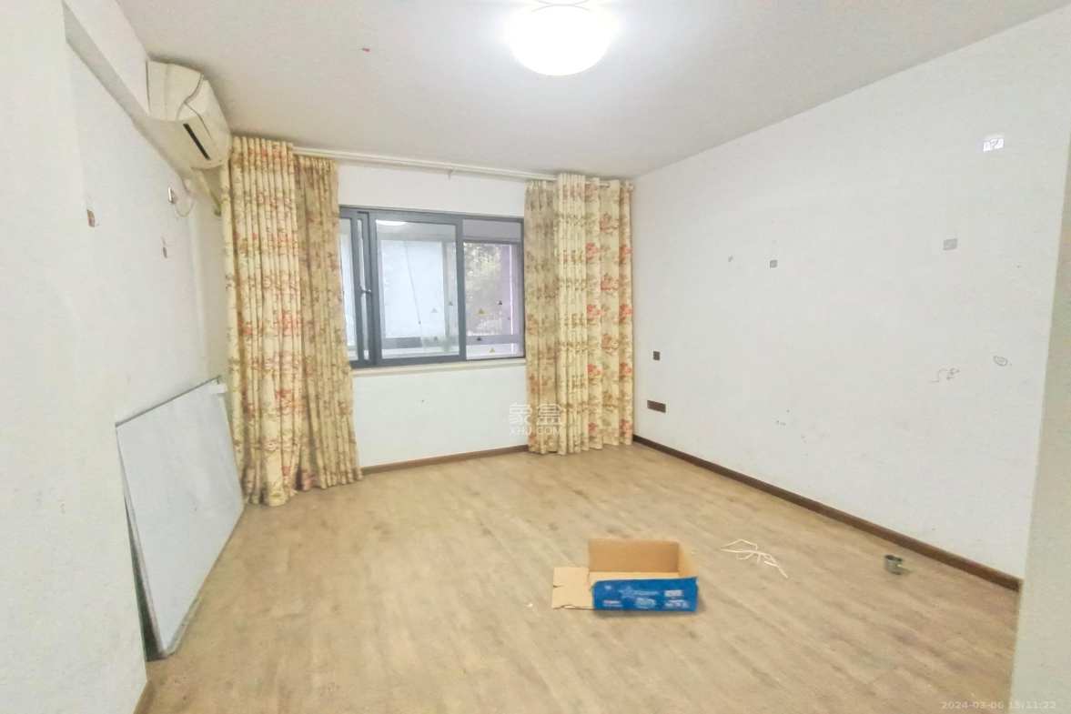 融科东南海  4室2厅2卫    4600.0元/月室内图