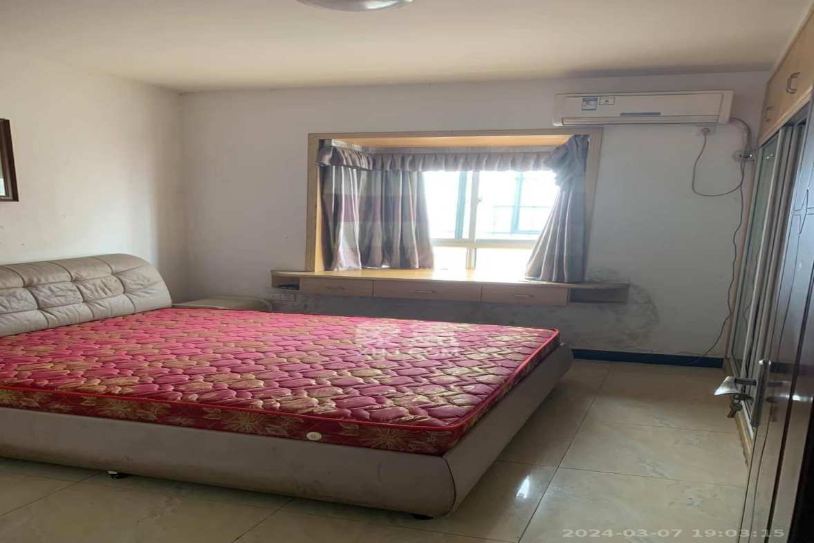 丁家高层公寓(领尚公寓)  3室2厅2卫    1800.0元/月 丁家高层公寓(领尚公寓)  3室2厅2卫    1800.0元/月室内图