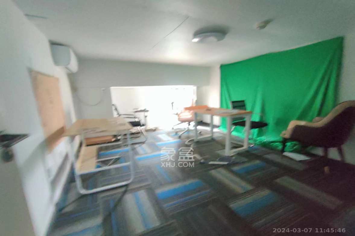 永宏万家里 5室3厅3卫 8800.0元/月 永宏万家里 5室3厅3卫 8800.0元/月室内图