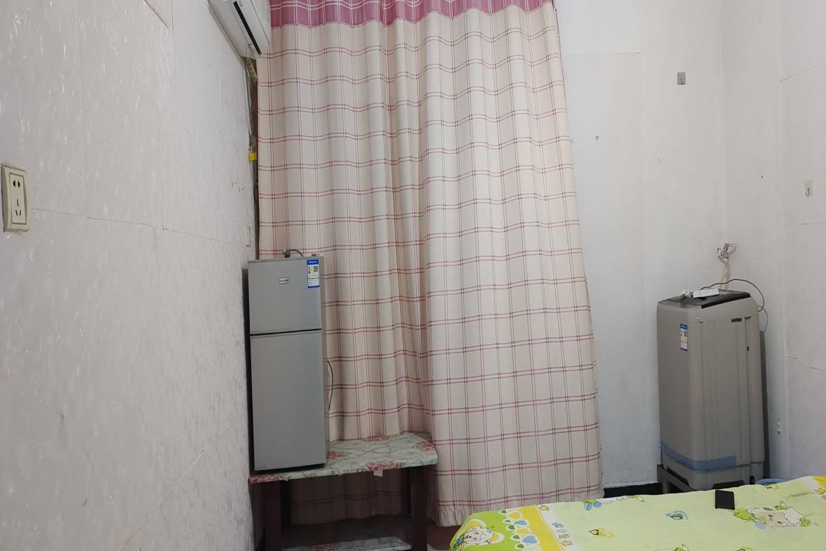 王家小区 0室0厅0卫 400.0元/月 王家小区 0室0厅0卫 400.0元/月室内图