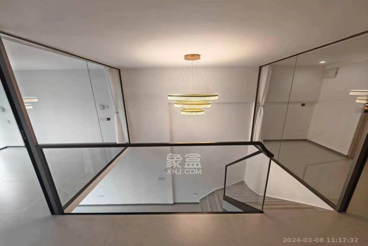 京武浪琴山三期（京武中心）  2室1厅1卫    3800.0元/月室内图