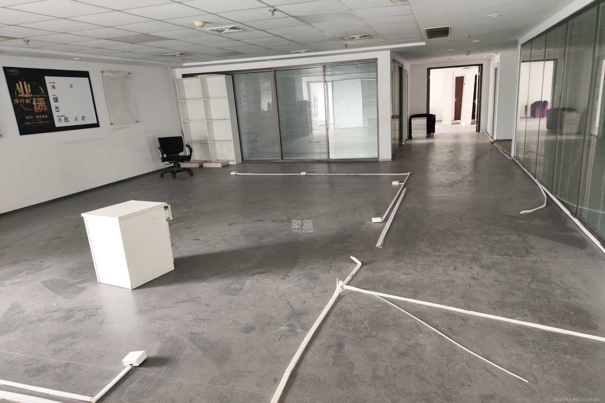 亚大时代大厦  1室0厅1卫    14000.0元/月室内图