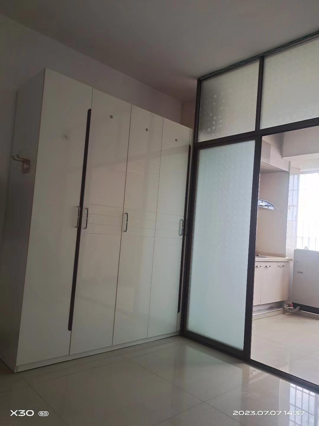 星海名都 1室1厅1卫 800.0元/月 星海名都 1室1厅1卫 800.0元/月室内图