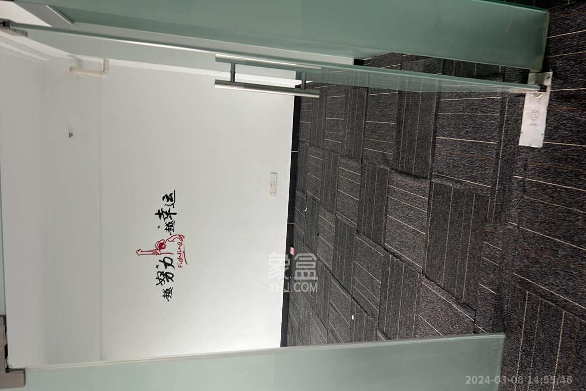东友星座  0室0厅1卫   4300.00元/月室内图