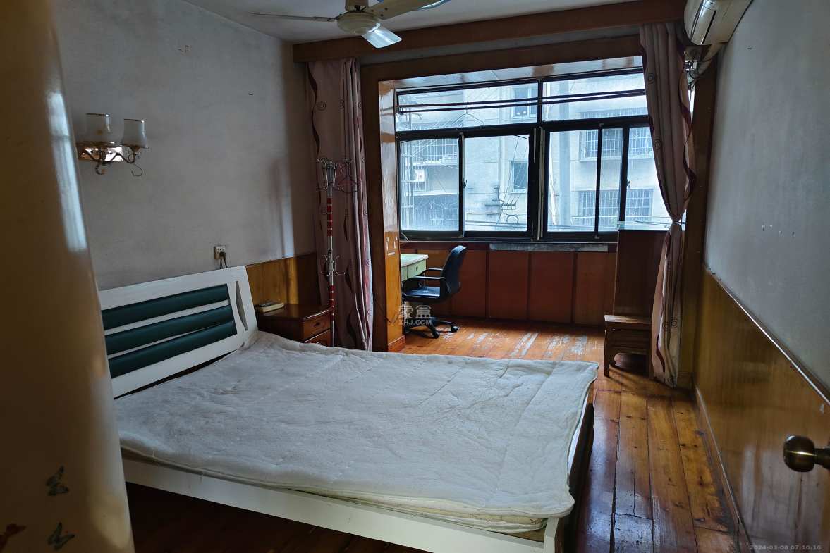 天鹤村三元里  2室1厅1卫   750.00元/月室内图