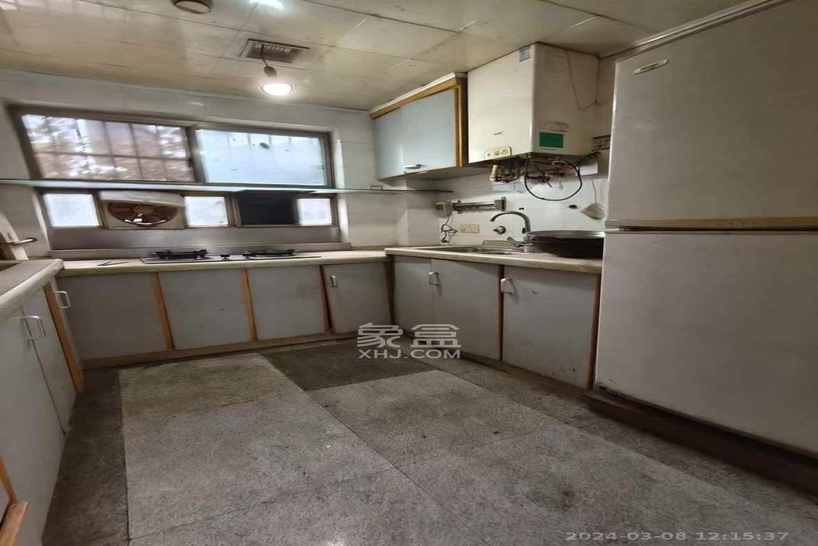 紫薇鑫园  4室2厅2卫    3600.0元/月室内图