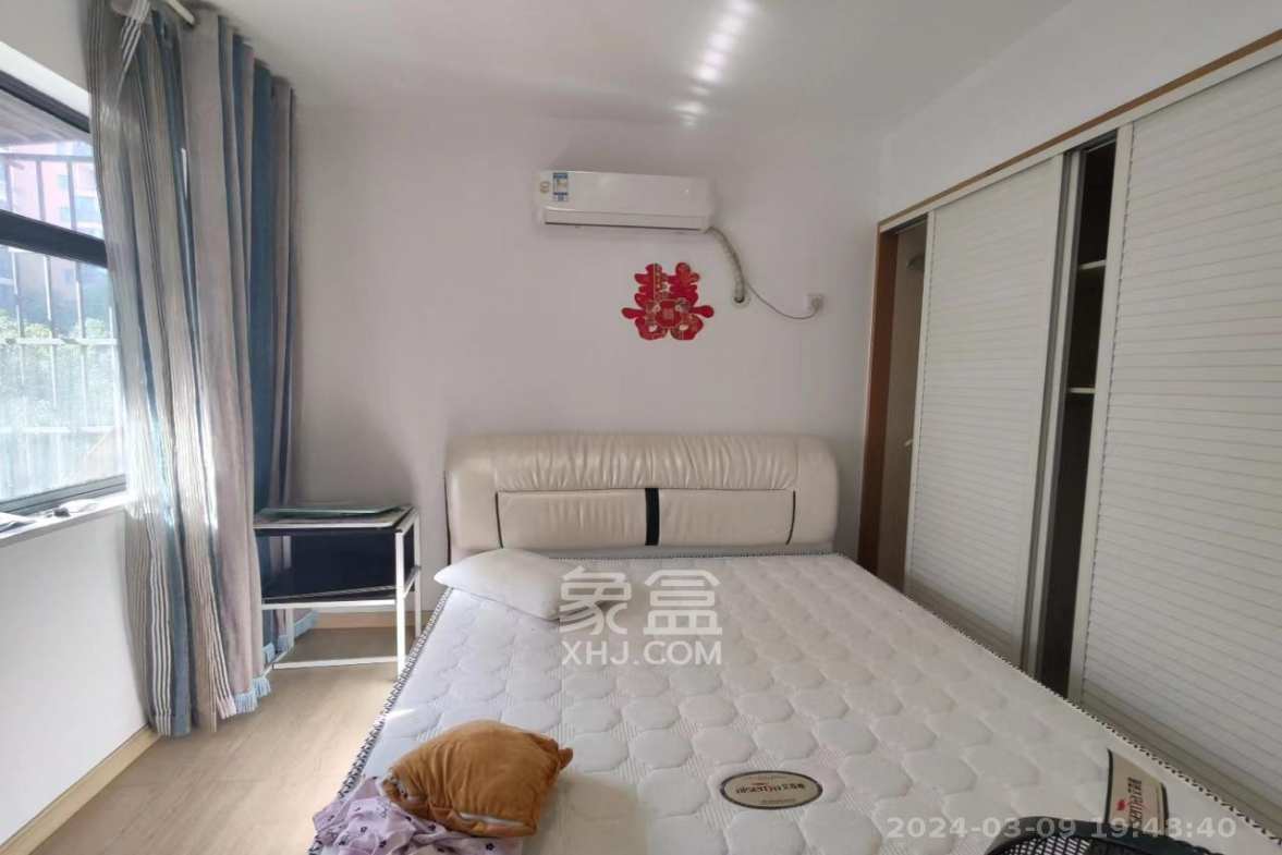 夏威夷碧水春城（碧桂园城市花园）  3室2厅1卫    2400.0元/月室内图1