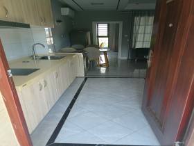 青春里  1室1厅1卫    46.0万