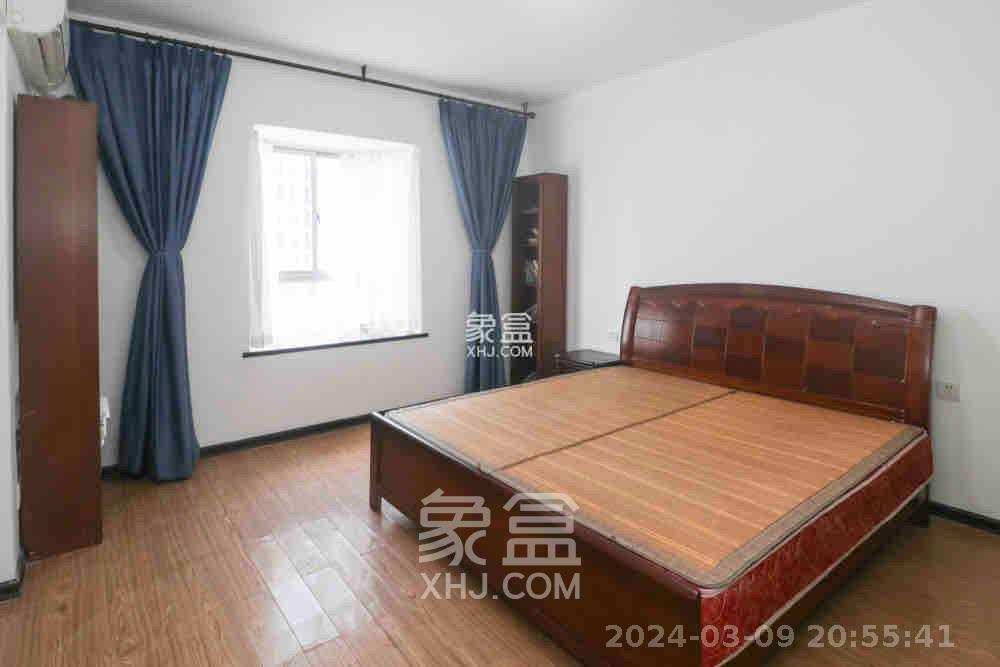 香海西岸  3室2厅2卫   2500.00元/月室内图