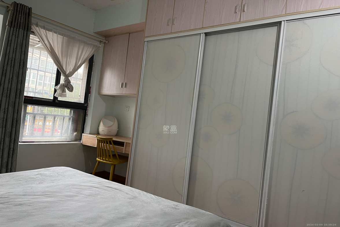 上峰苑（兰亭玥岛）  1室0厅1卫    1500.0元/月室内图