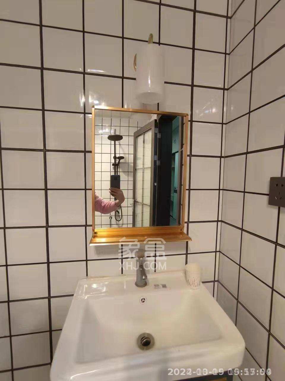 中泰财富湘江 1室1厅1卫 1600.0元/月 中泰财富湘江 1室1厅1卫 1600.0元/月室内图