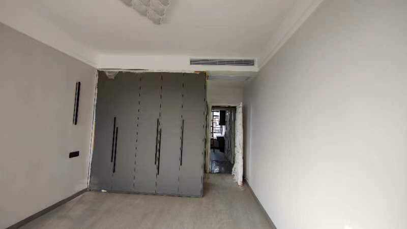 滨江名都  4室2厅2卫    90.8万 滨江名都  4室2厅2卫    90.8万客厅