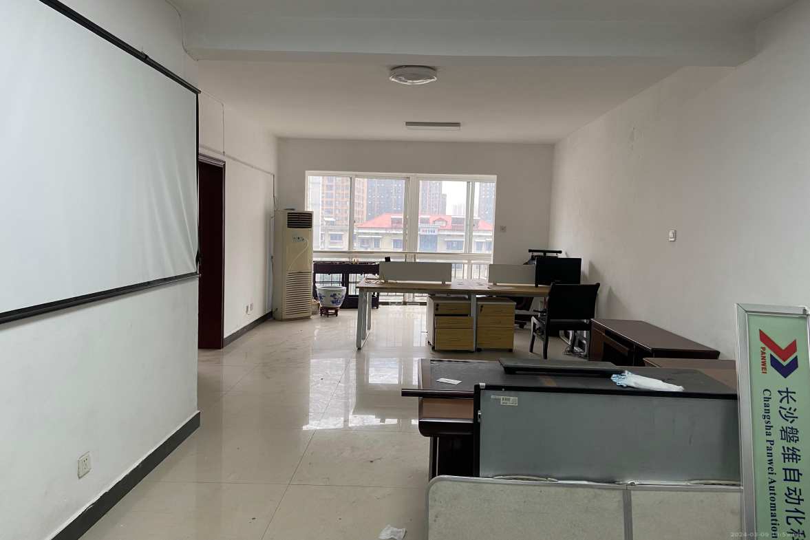 新芙蓉之都  2室2厅1卫    2500.0元/月室内图