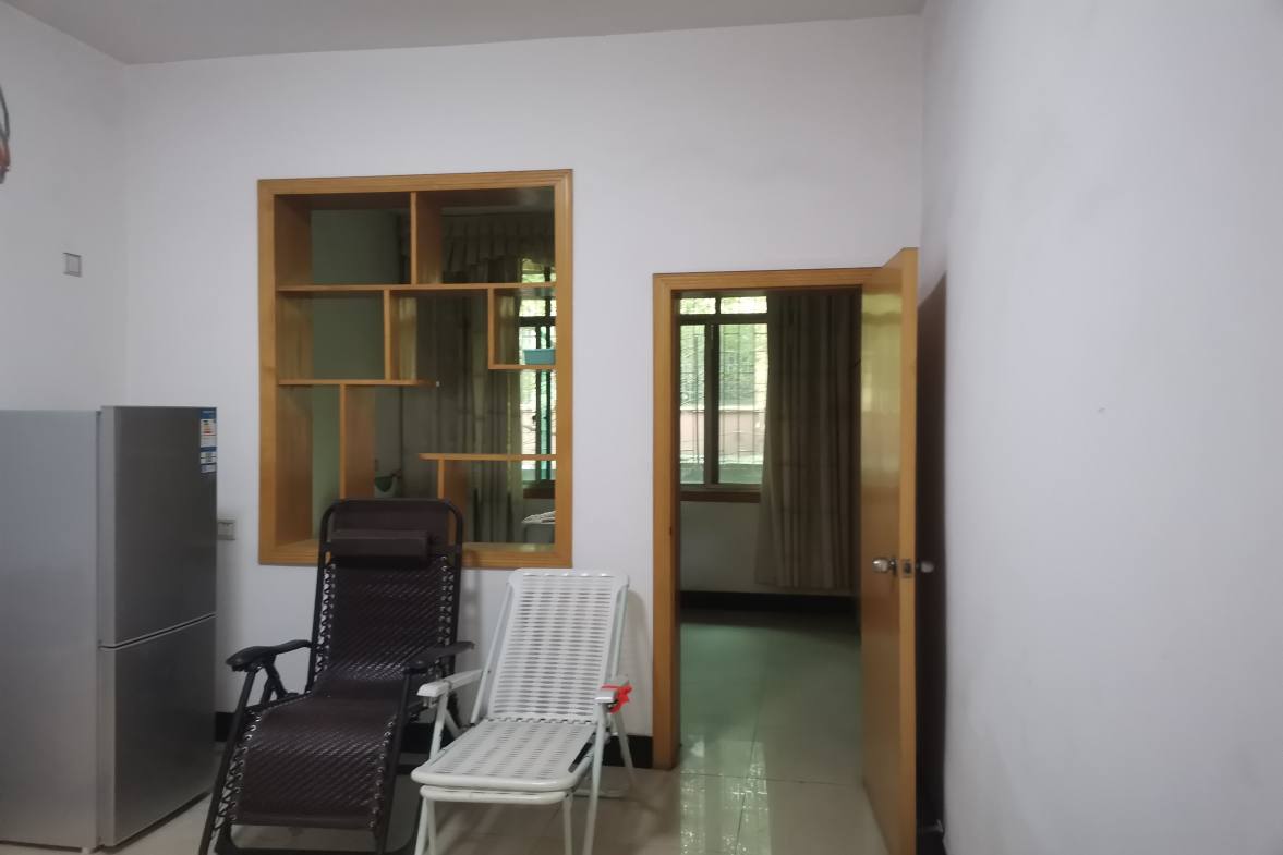 娄底市供销大院家属楼  0室0厅0卫    1200.0元/月室内图