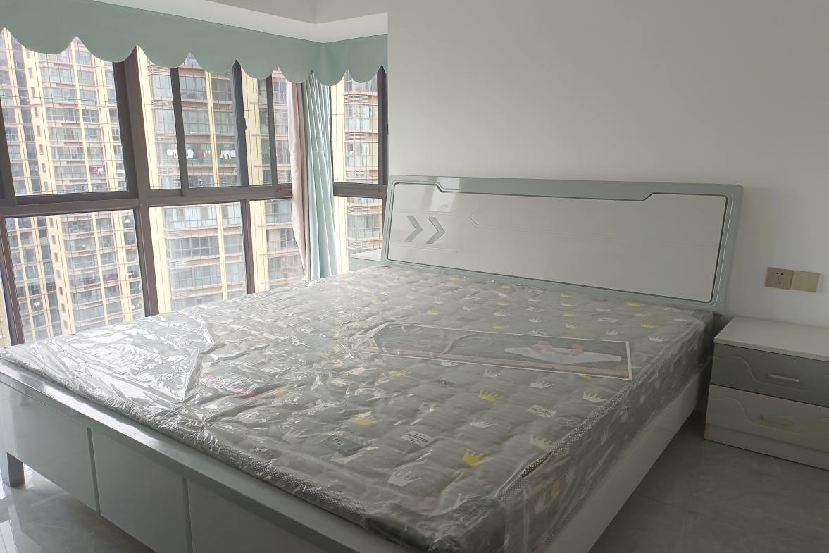 金钟时代城  0室0厅0卫    3000.0元/月 金钟时代城  0室0厅0卫    3000.0元/月室内图