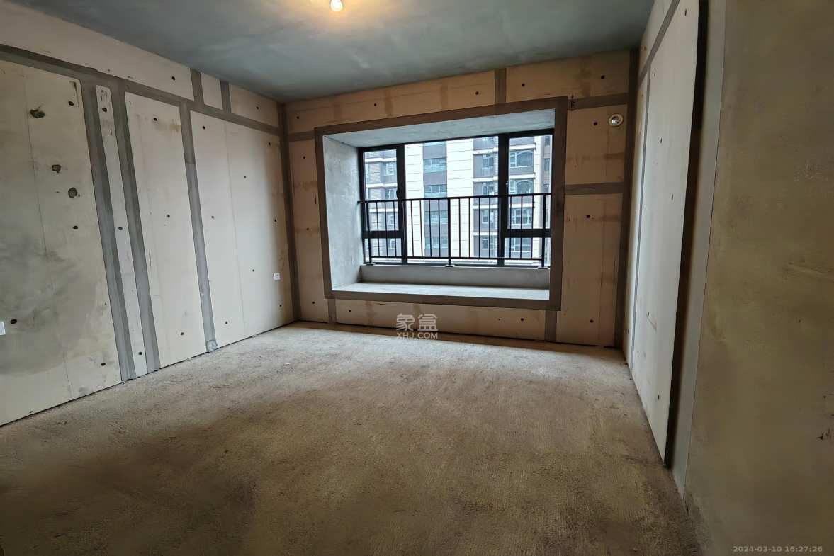 日盛湖湘悦府  3室2厅2卫    1200.0元/月 日盛湖湘悦府  3室2厅2卫    1200.0元/月室内图