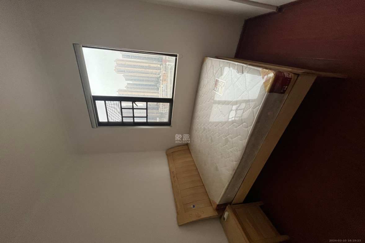 中国铁建梅溪青秀二期  3室2厅1卫   3200.00元/月室内图