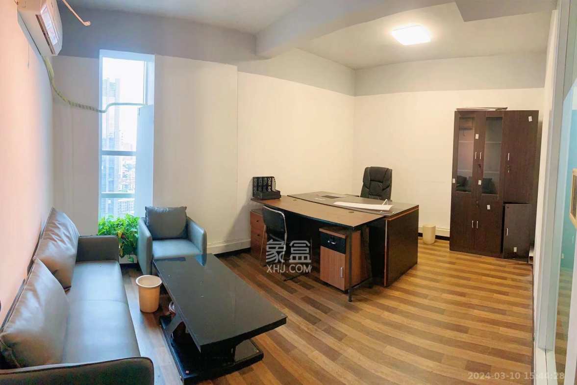 明城国际  3室1厅1卫    4100.0元/月 明城国际  3室1厅1卫    4100.0元/月室内图