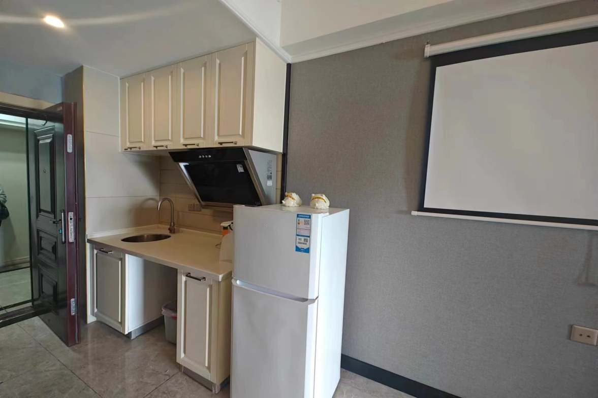 江岸公馆 1室1厅1卫 1600.0元/月 江岸公馆 1室1厅1卫 1600.0元/月室内图