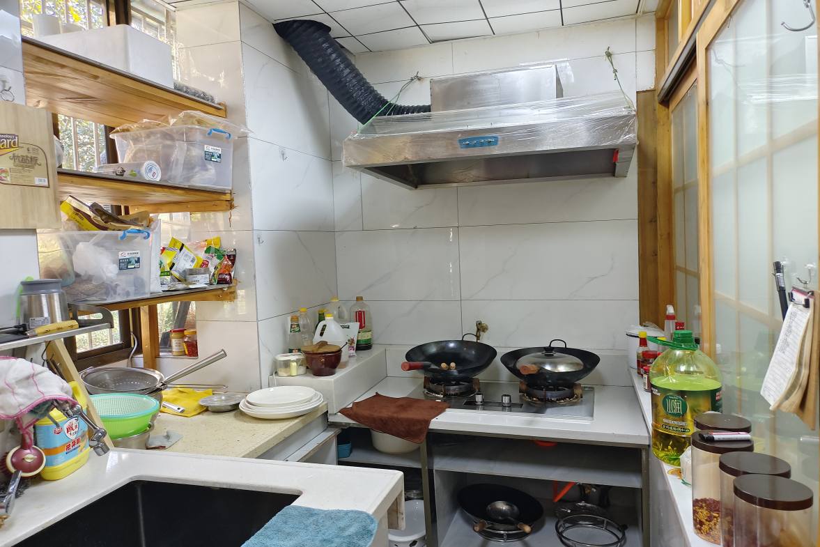 市人大政协机关大院住宅区（老市委）  4室1厅1卫    3280.0元/月室内图