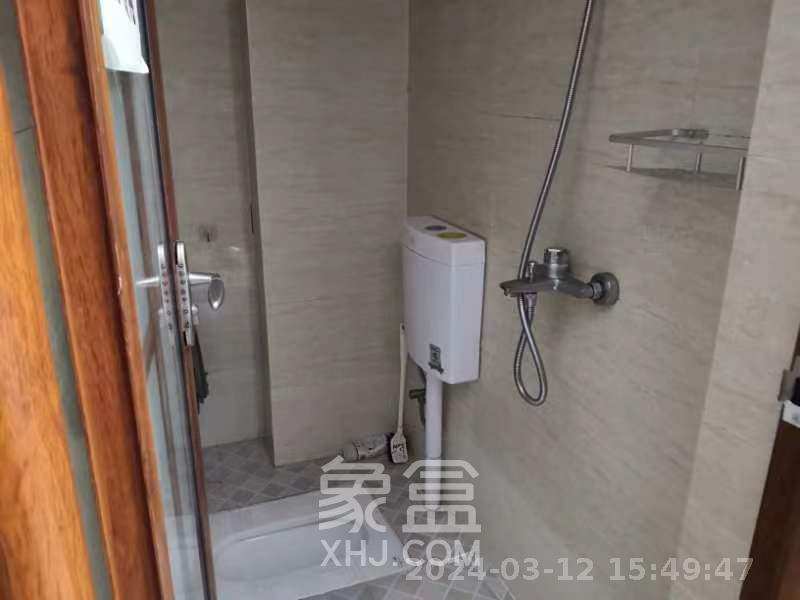 美利新世界  1室1厅1卫   1000.00元/月室内图1