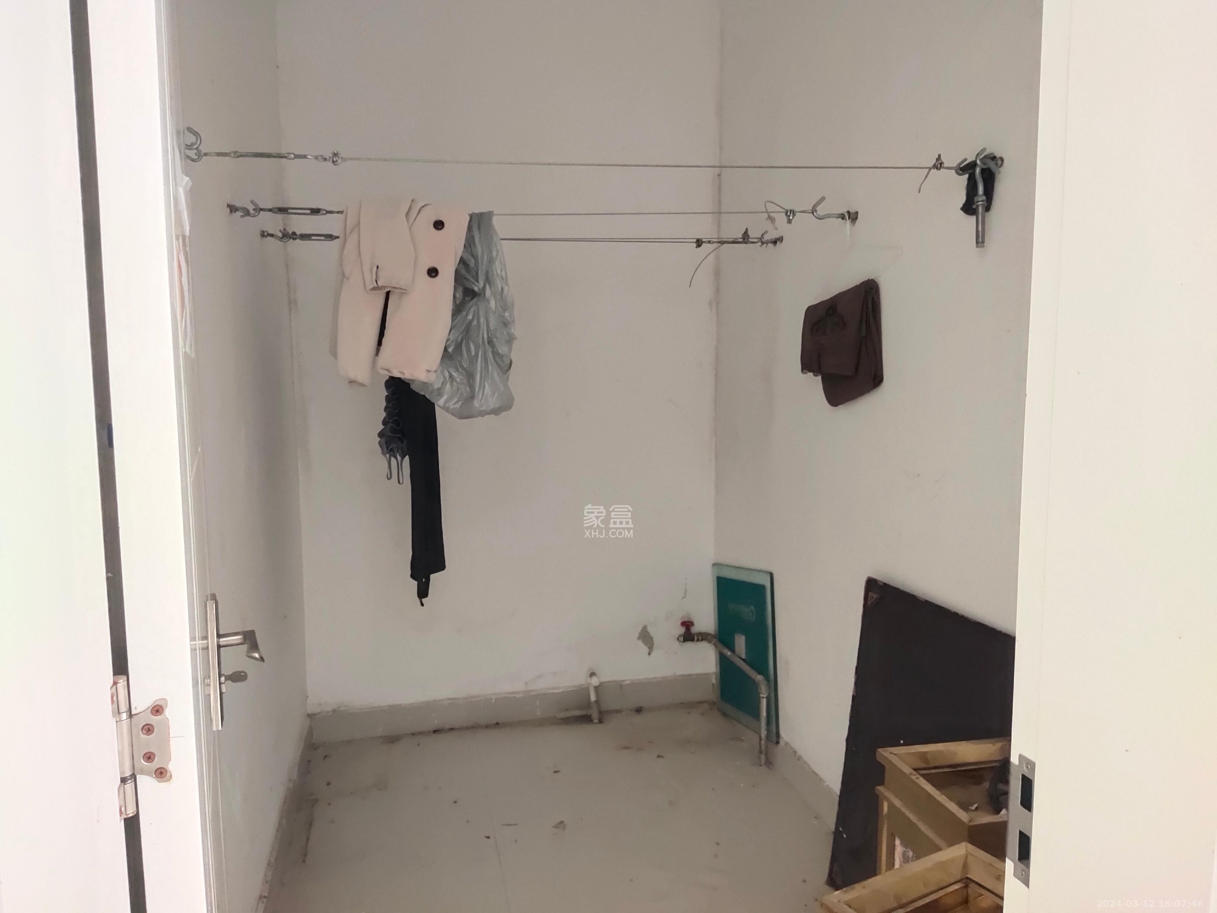 恒大雅苑一期   140.0㎡      14000.0元/月室内图