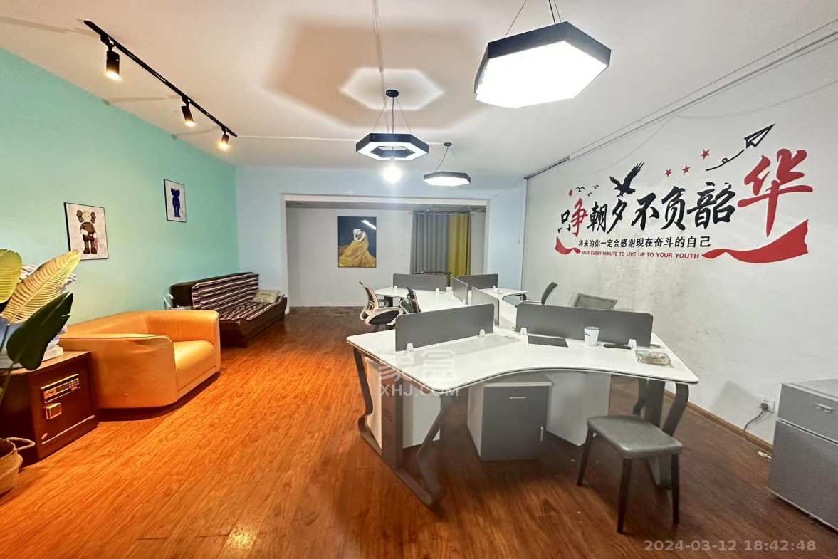 湘江世纪城富湾国际  5室2厅2卫   13000.00元/月室内图
