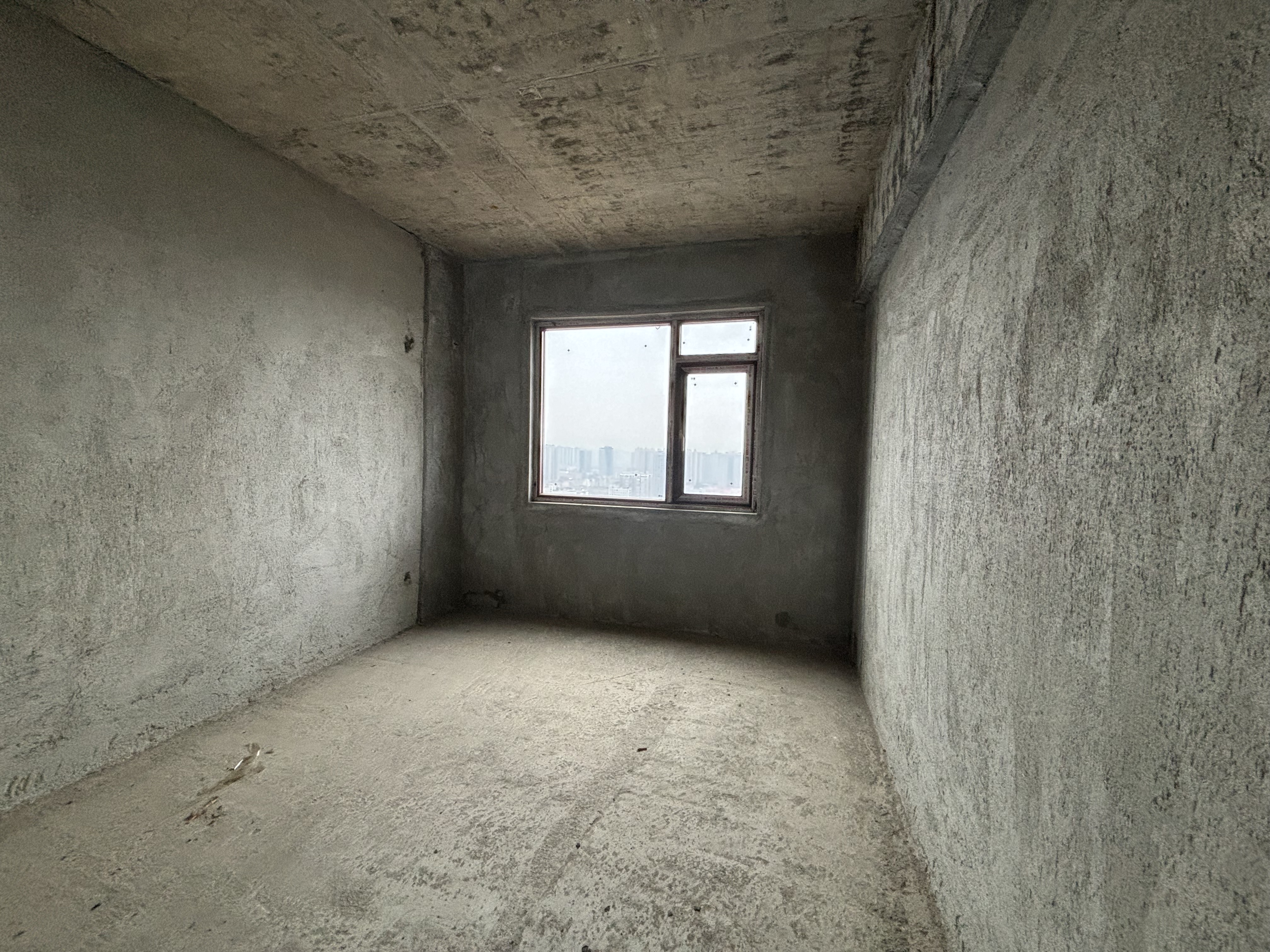 石化大院  3室2厅2卫   78.00万