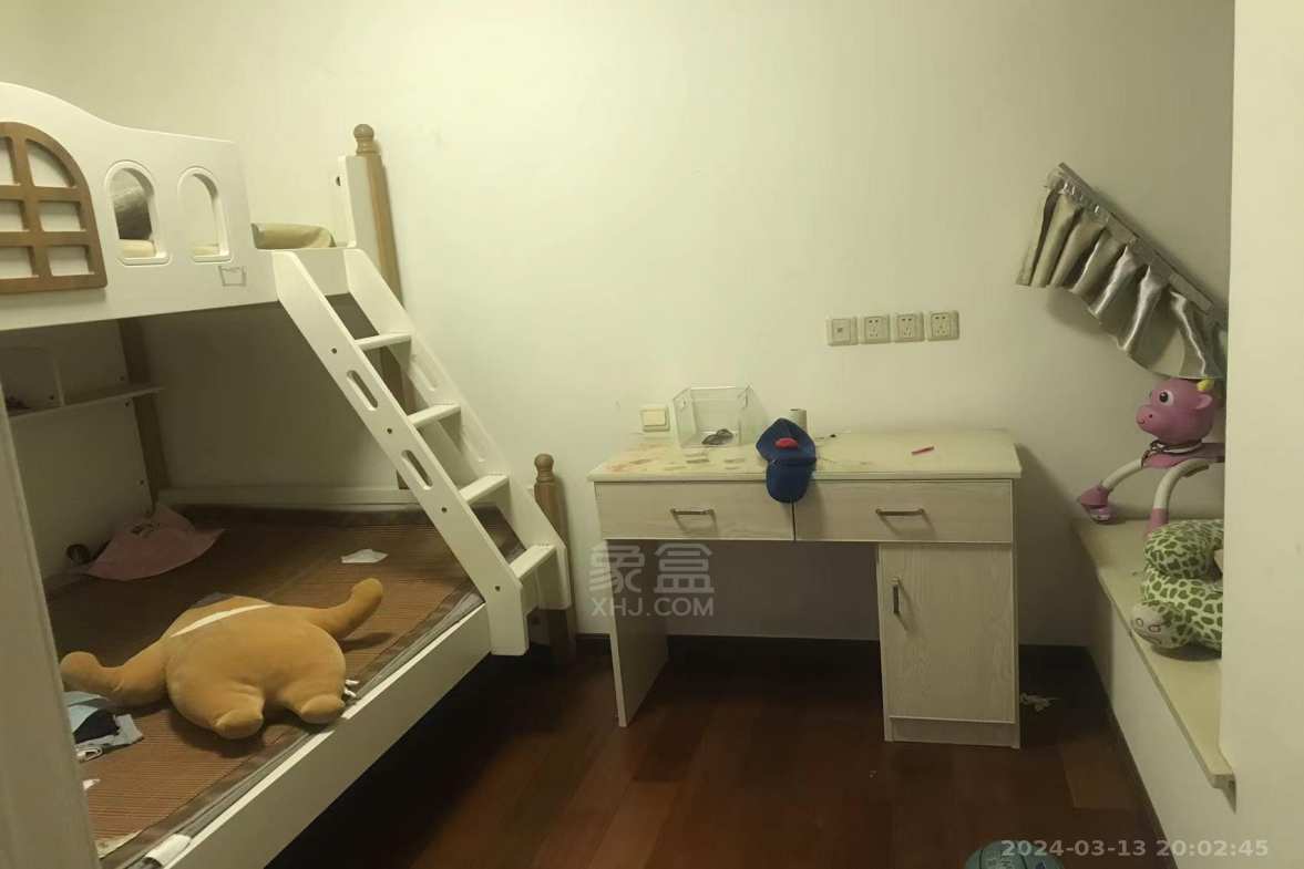 美的城三期  2室2厅1卫   1700.00元/月室内图