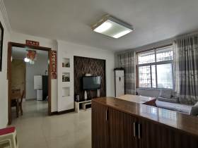 宏泰阳光家园  3室2厅2卫   76.80万