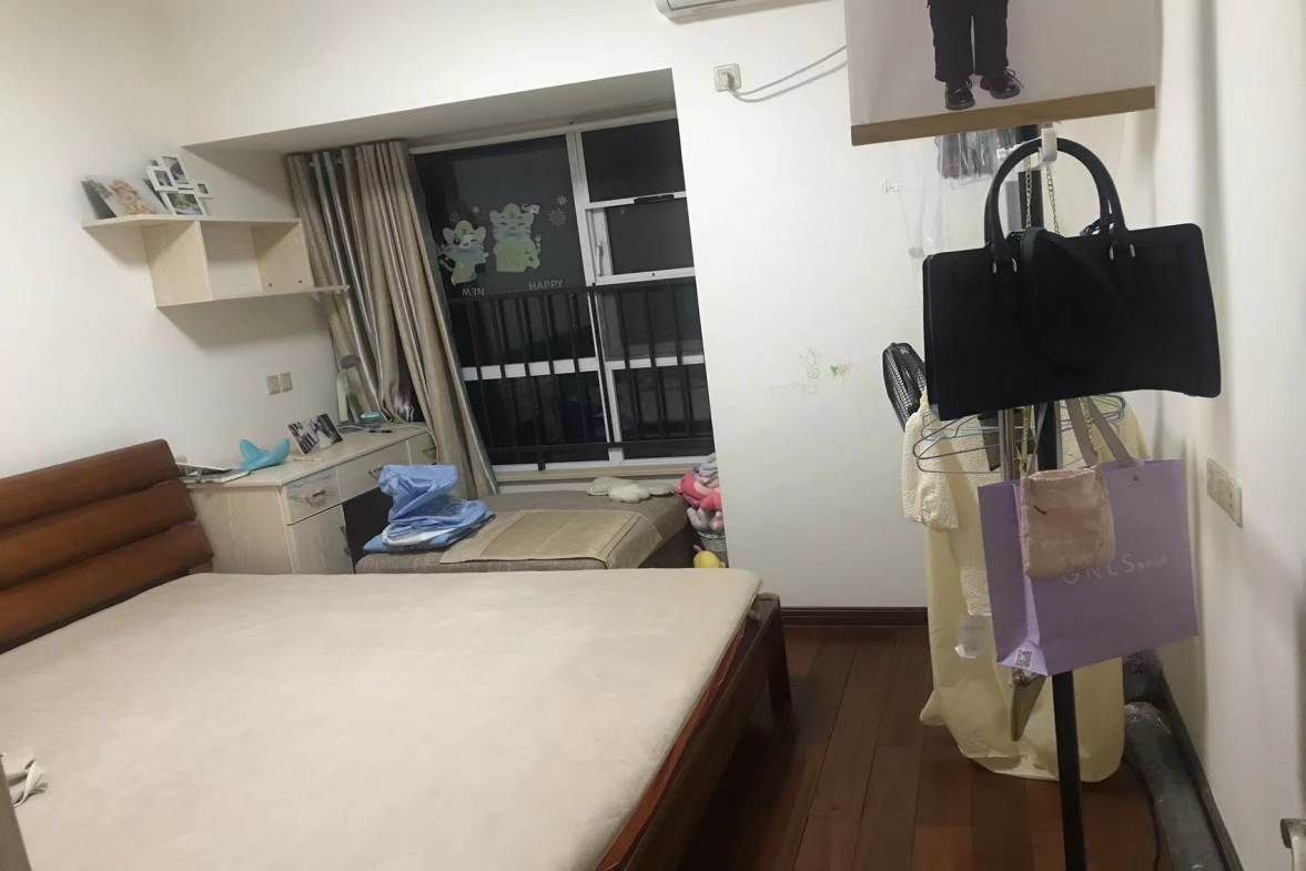 美的城三期  2室2厅1卫   1700.00元/月户型图