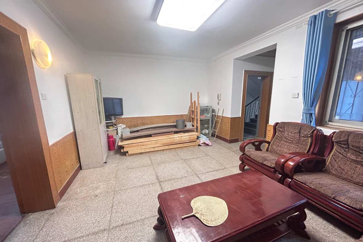 石佳冲小区  3室2厅1卫   2200.00元/月室内图