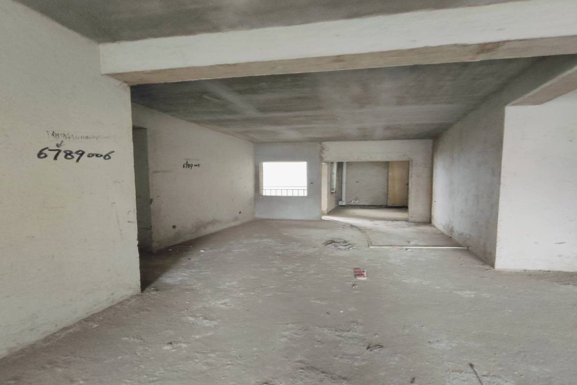 树鑫城市花园  3室2厅2卫    64.0万客厅