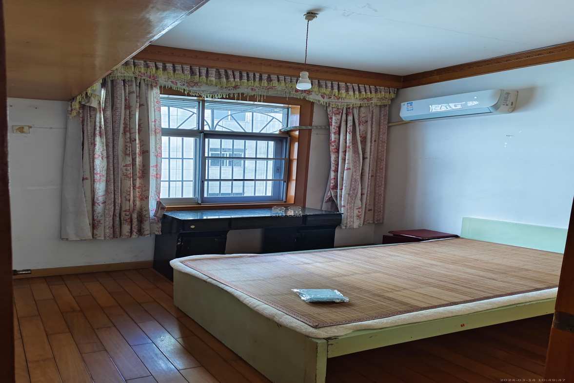 长沙县卫生局单位房  3室2厅1卫    1500.0元/月室内图