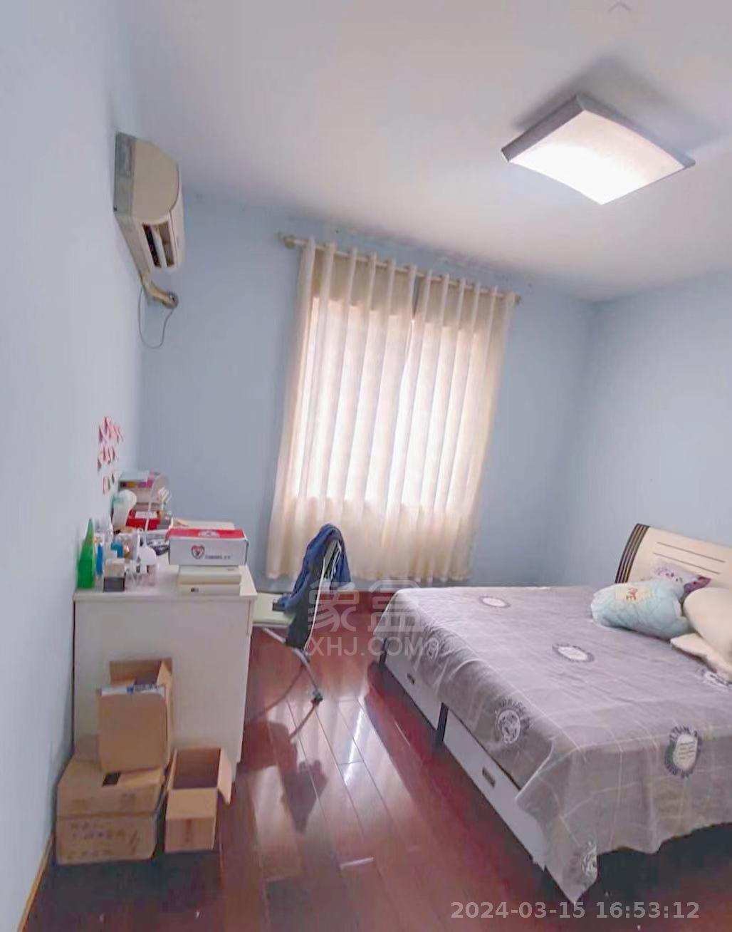 家园小区 4室2厅2卫 2100.0元/月 家园小区 4室2厅2卫 2100.0元/月室内图