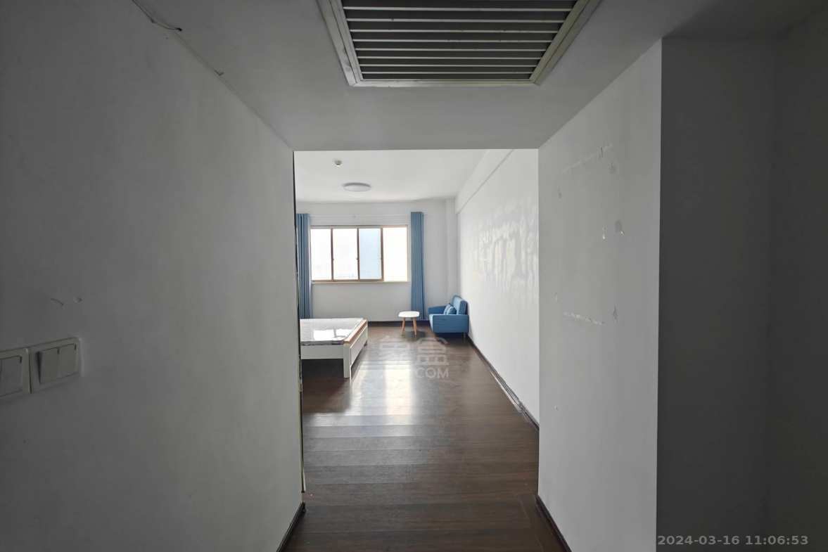 保利大厦 1室1厅1卫 1300.0元/月 保利大厦 1室1厅1卫 1300.0元/月室内图