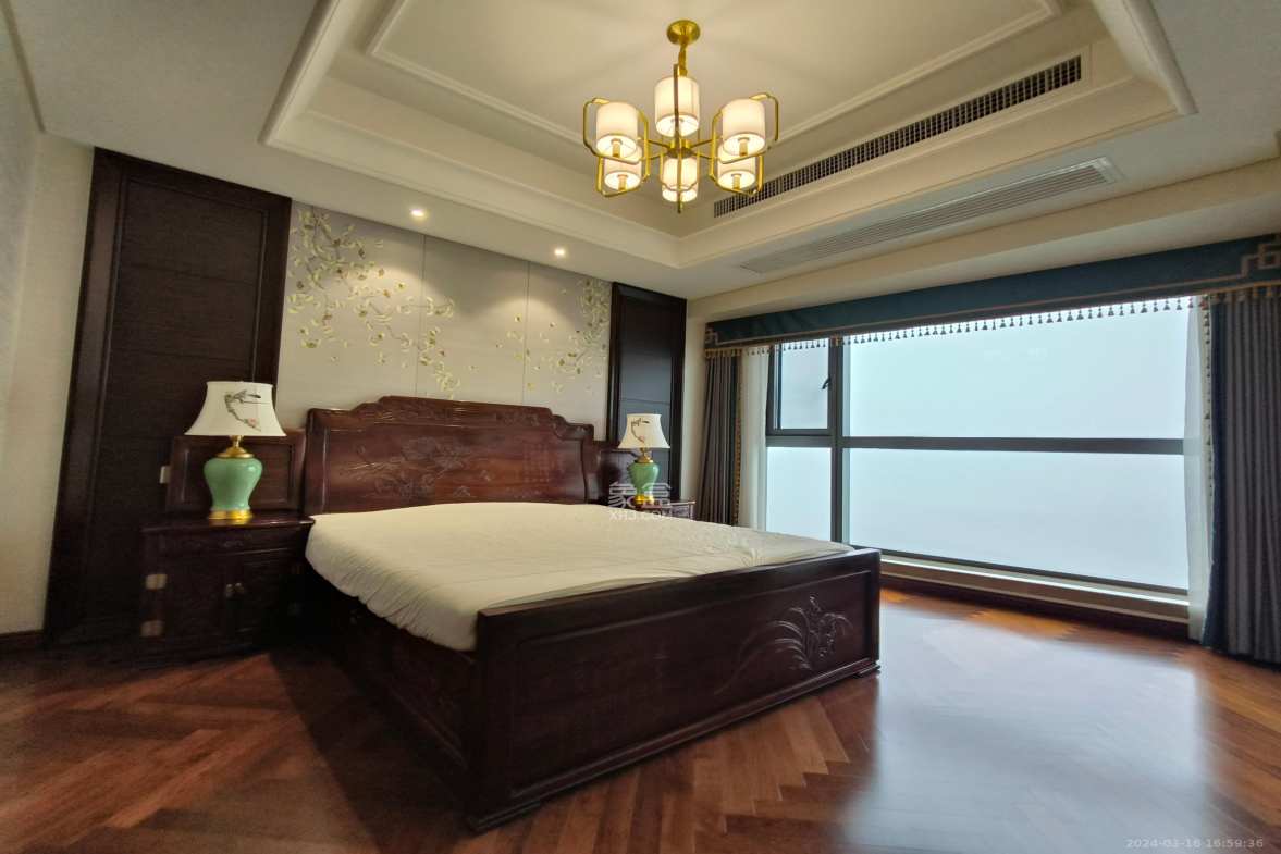 华远隆玺 5室2厅4卫 18000.0元/月 华远隆玺 5室2厅4卫 18000.0元/月室内图