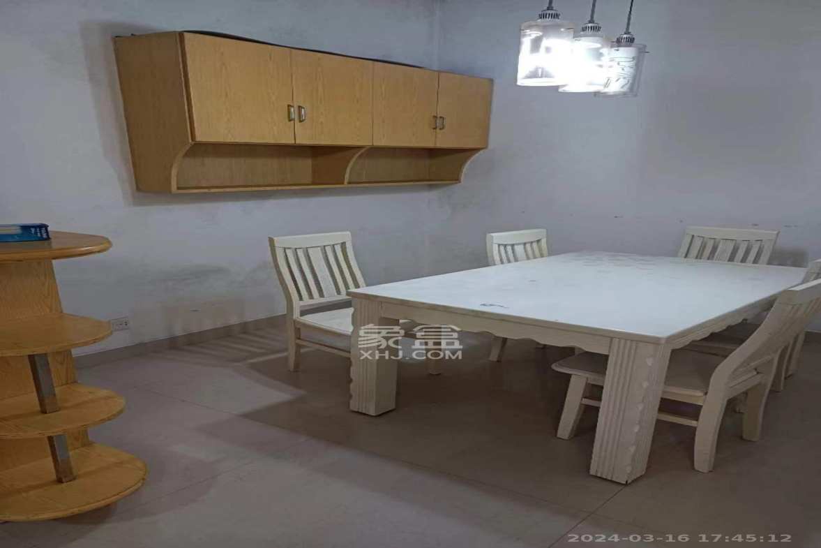 楚天世纪城东苑  3室2厅1卫    1600.0元/月 楚天世纪城东苑  3室2厅1卫    1600.0元/月室内图